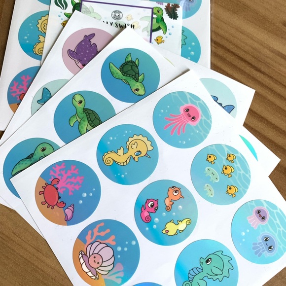 016. Jelly Swish Holographic Sea Creature Stickers 2 Packs - Picture 12 of 12